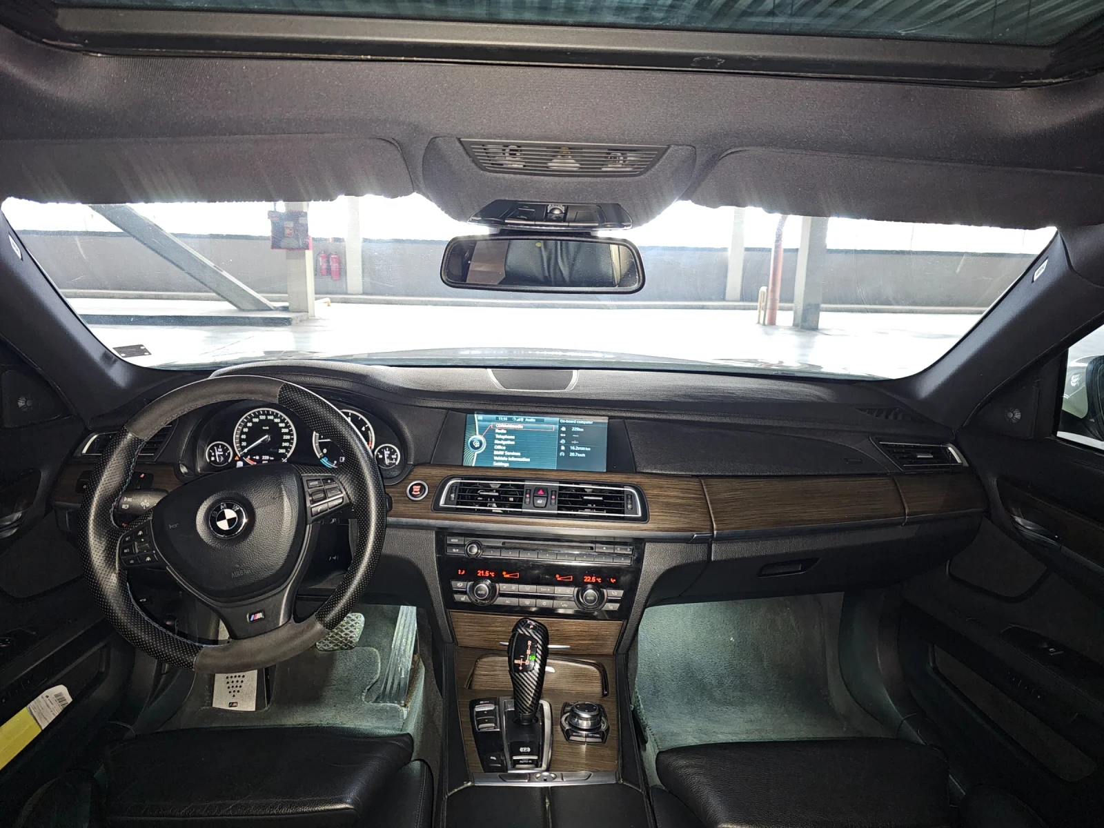 BMW 730 M PACK* DISTRONIC* SOFT CLOSE* HEAD-UP* ������  | Mobile.bg � ����������� 7