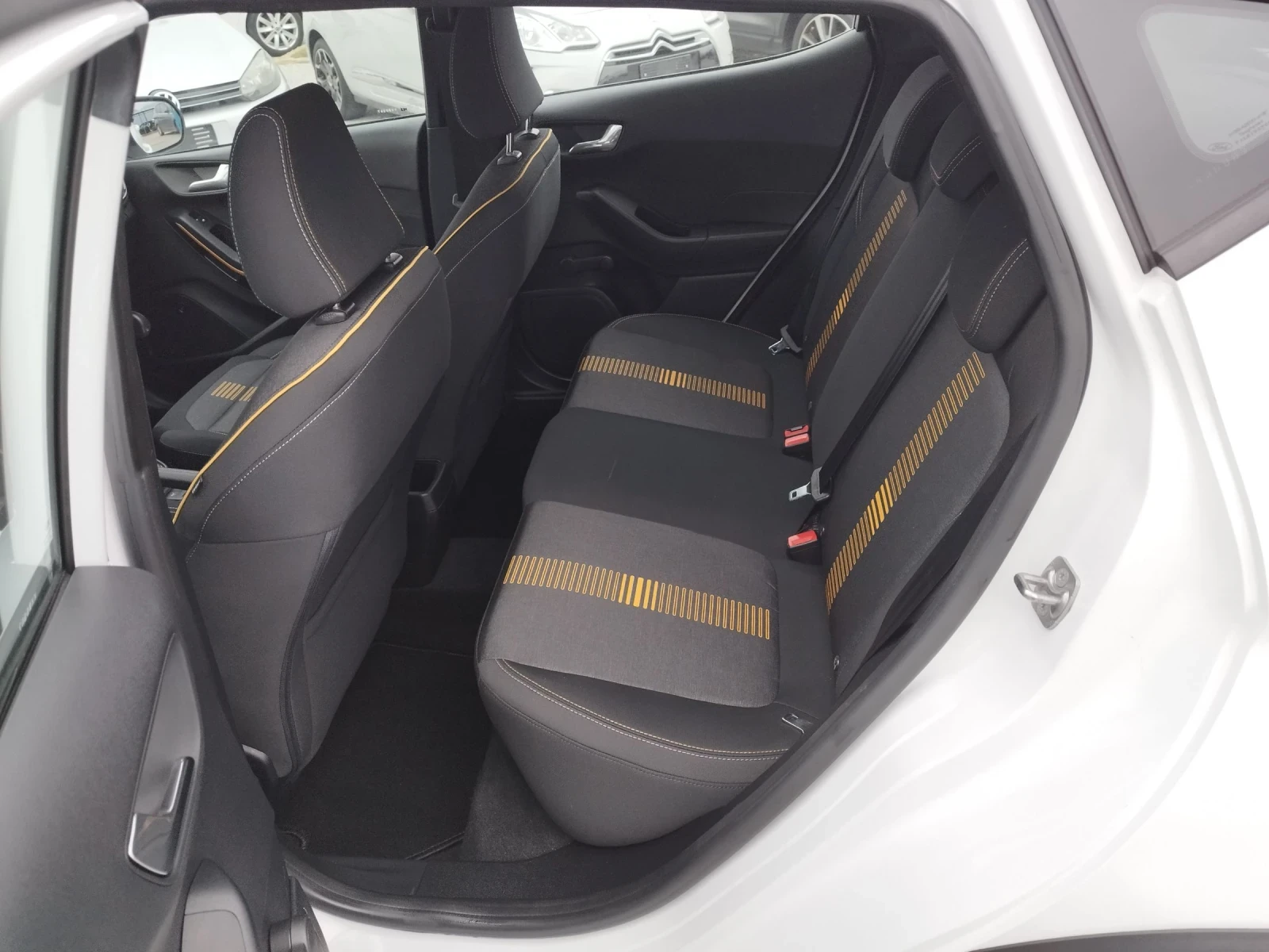 Ford Fiesta 1.0� ACTIV-������� | Mobile.bg � ����������� 11