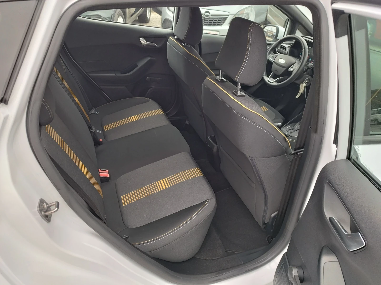 Ford Fiesta 1.0� ACTIV-������� | Mobile.bg � ����������� 14