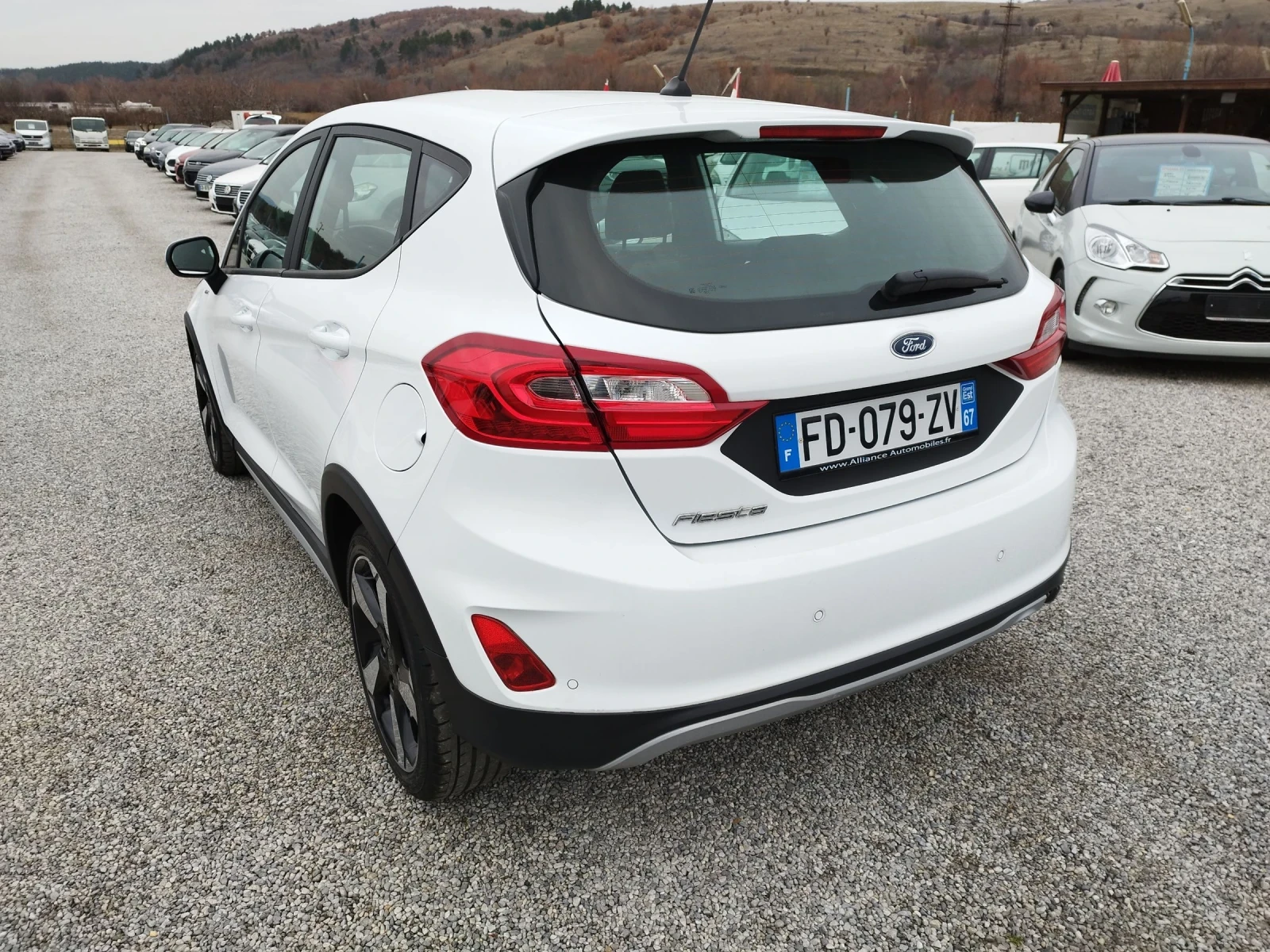 Ford Fiesta 1.0Т ACTIV-АВТАМАТ - изображение 3