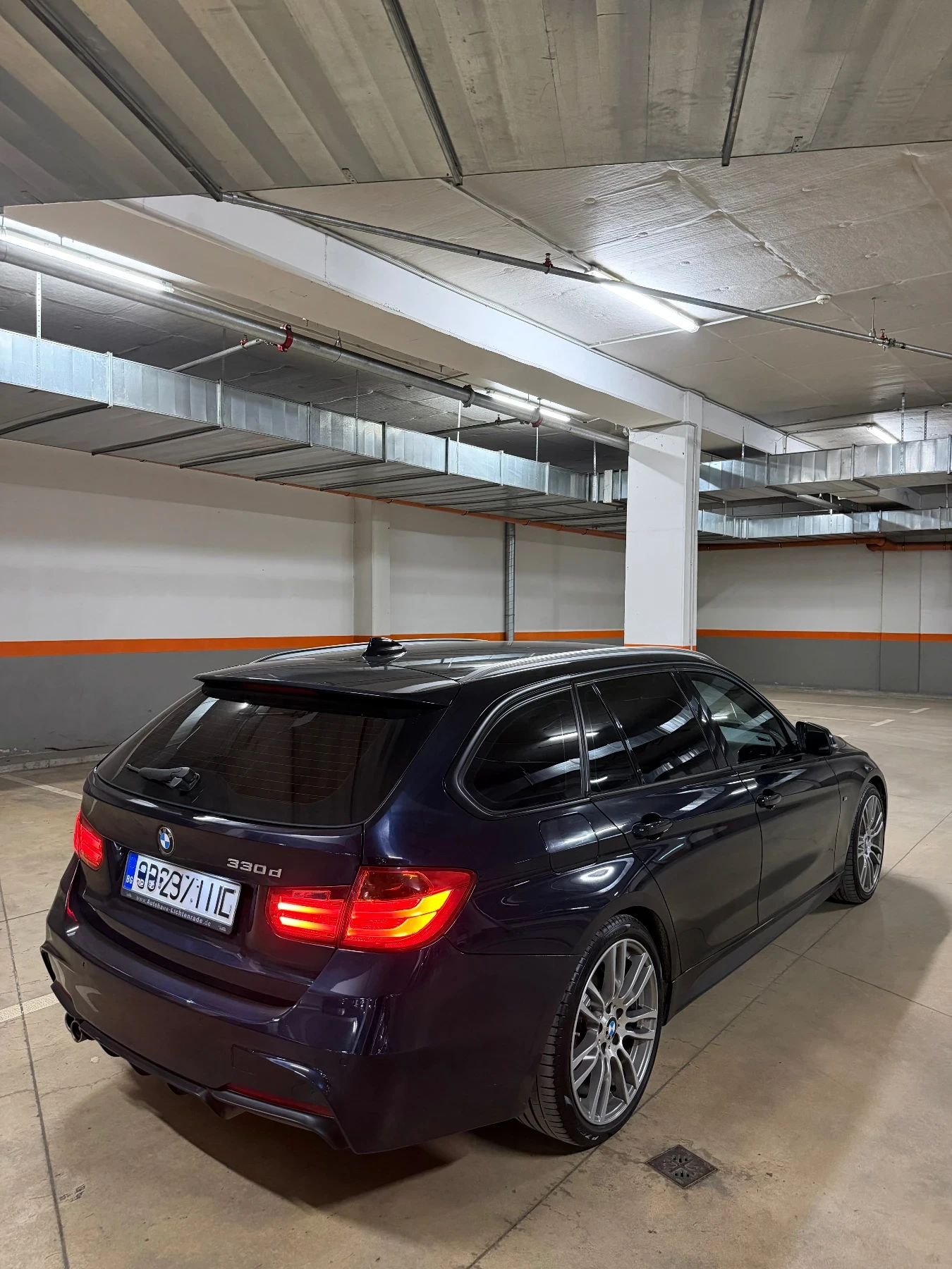 BMW 330 M-Pack/RWD/Обслужена/История/HUD - изображение 4