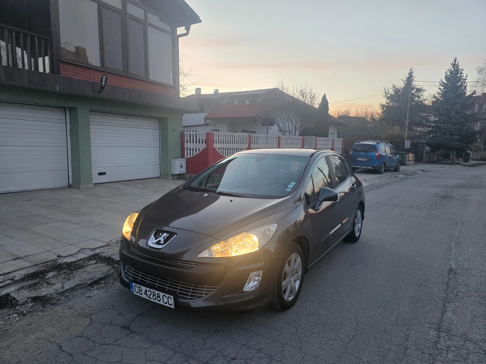 Peugeot 308 Газ-инж-Гаражно, снимка 11 - Автомобили и джипове - 53948789