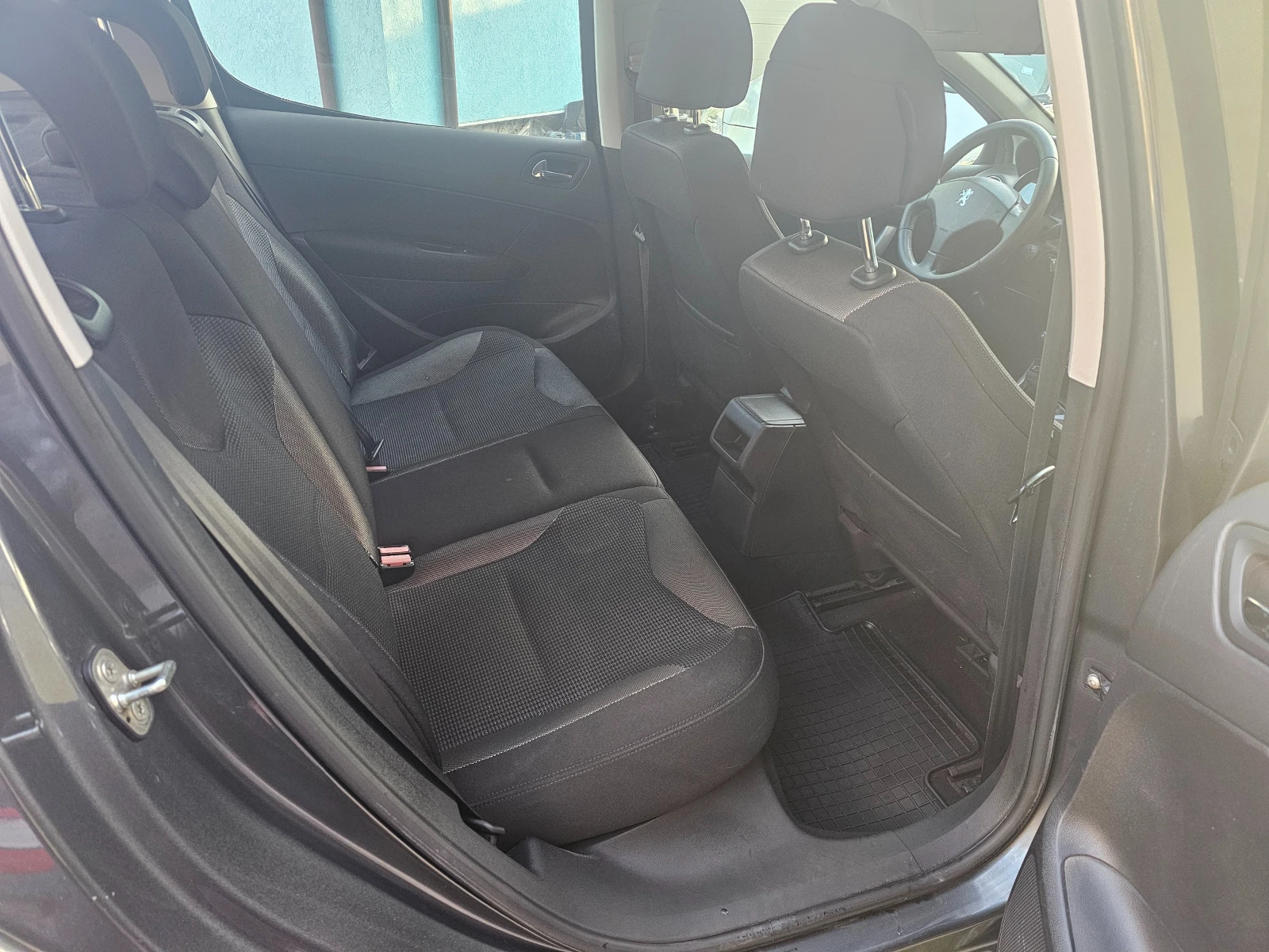 Peugeot 308 Газ-инж-Гаражно, снимка 14 - Автомобили и джипове - 53948789