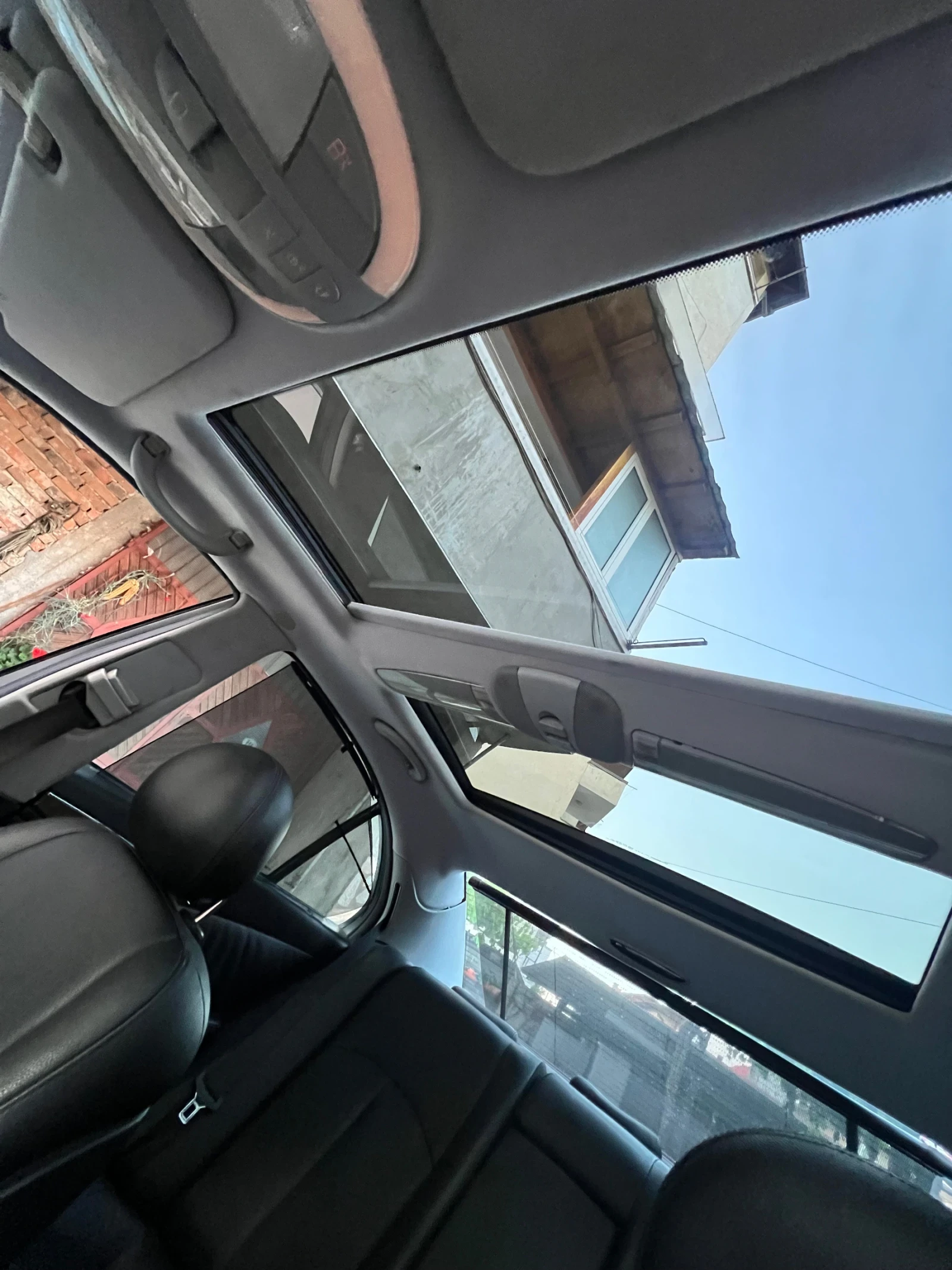 Mercedes-Benz E 320 4x4 LPG, снимка 13 - Автомобили и джипове - 53953267