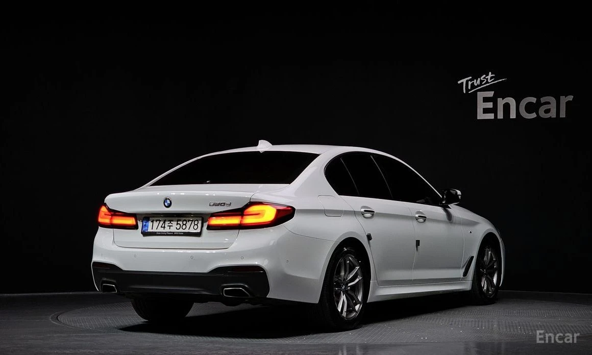 BMW 520 d FACE PACK* M Sport Plus* HEAD-UP* 360 CAM*  | Mobile.bg � ����������� 3