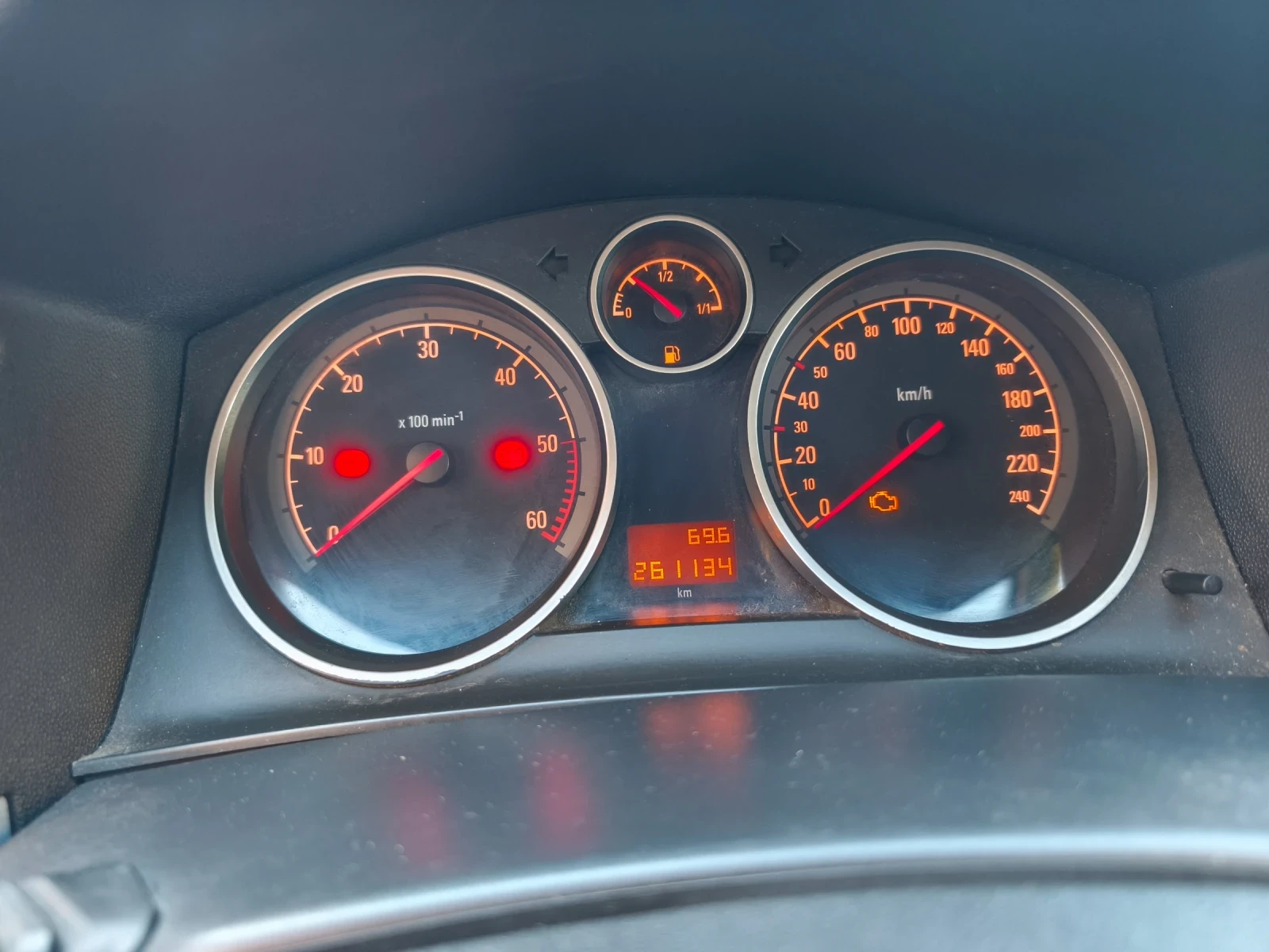 Opel Astra, снимка 7 - Автомобили и джипове - 54400454