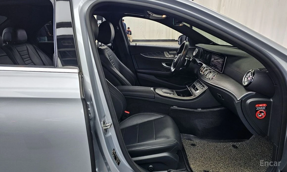 Mercedes-Benz E 350, снимка 11 - Автомобили и джипове - 54632585