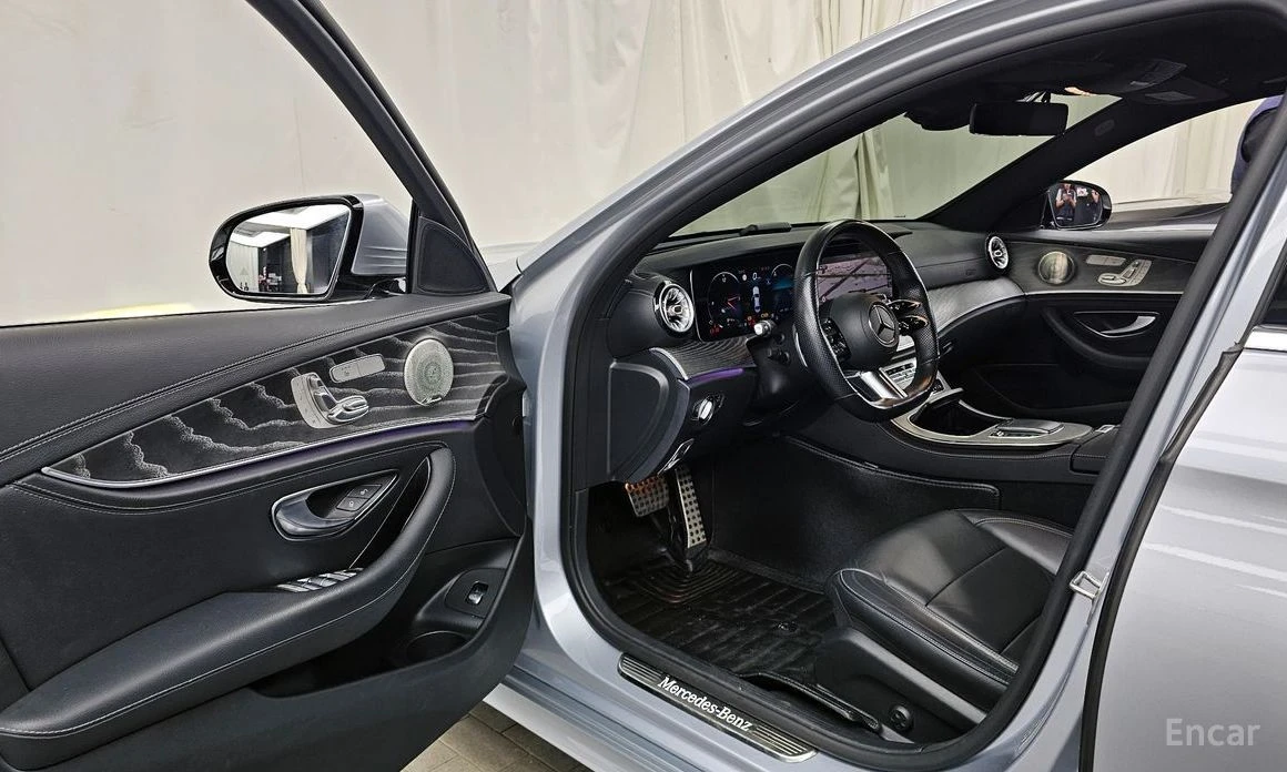 Mercedes-Benz E 350, снимка 10 - Автомобили и джипове - 54632585