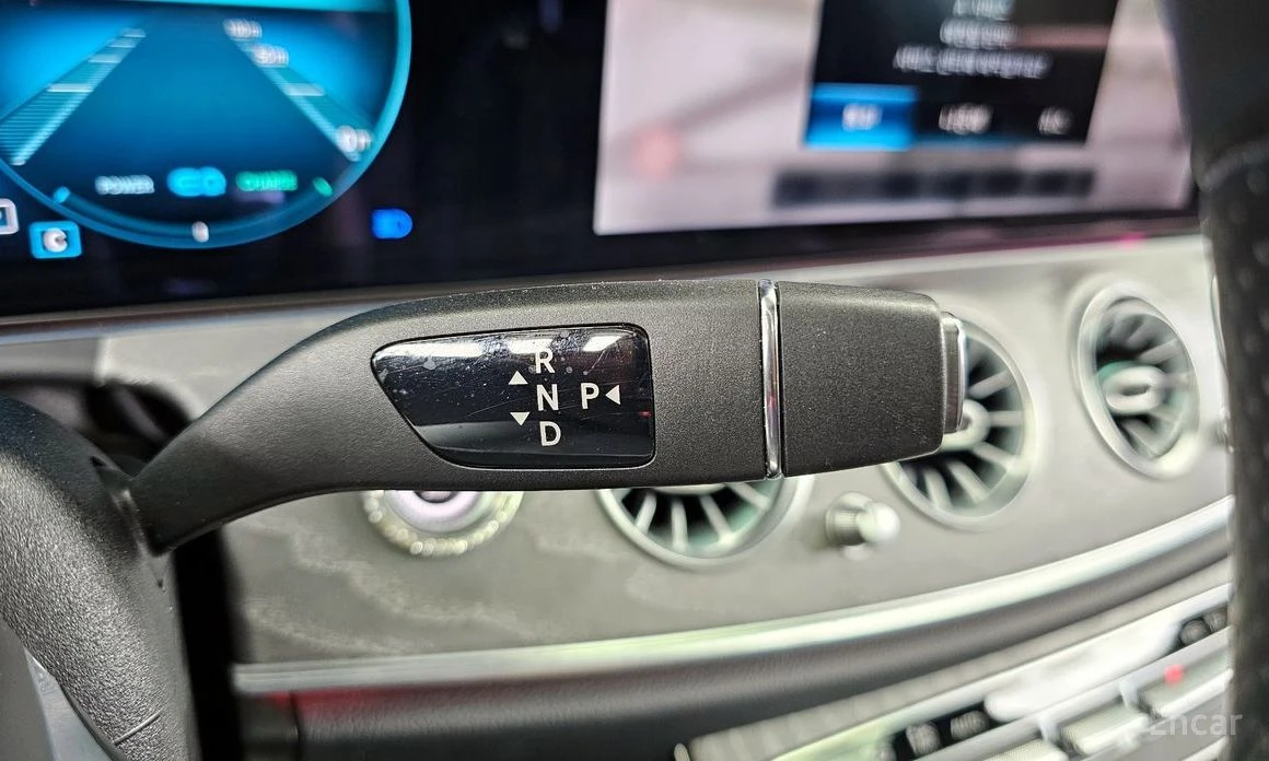 Mercedes-Benz E 350, снимка 9 - Автомобили и джипове - 54632585