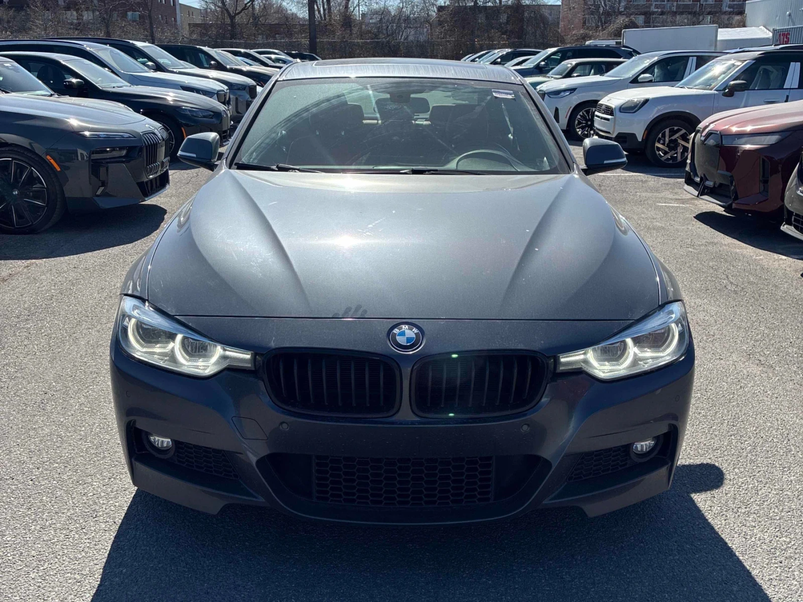 BMW 330 xDrive * М ПАКЕТ * ПОДГРЕВ * ПАНОРАМА * CARFAX