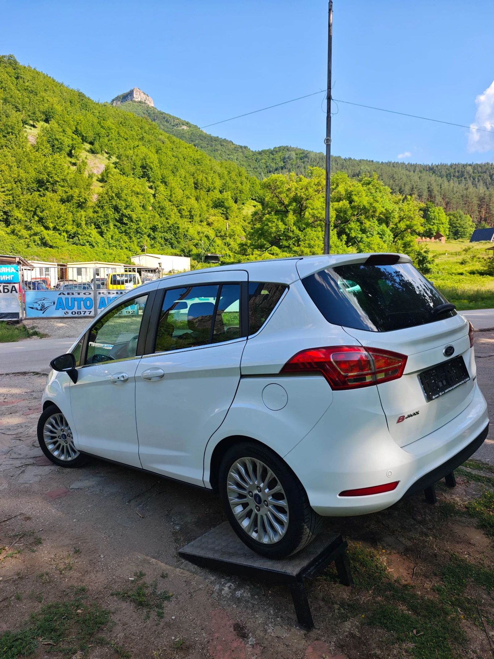 Ford B-Max 100кс Бензин ТИТАНИУМ, снимка 6 - Автомобили и джипове - 55089190