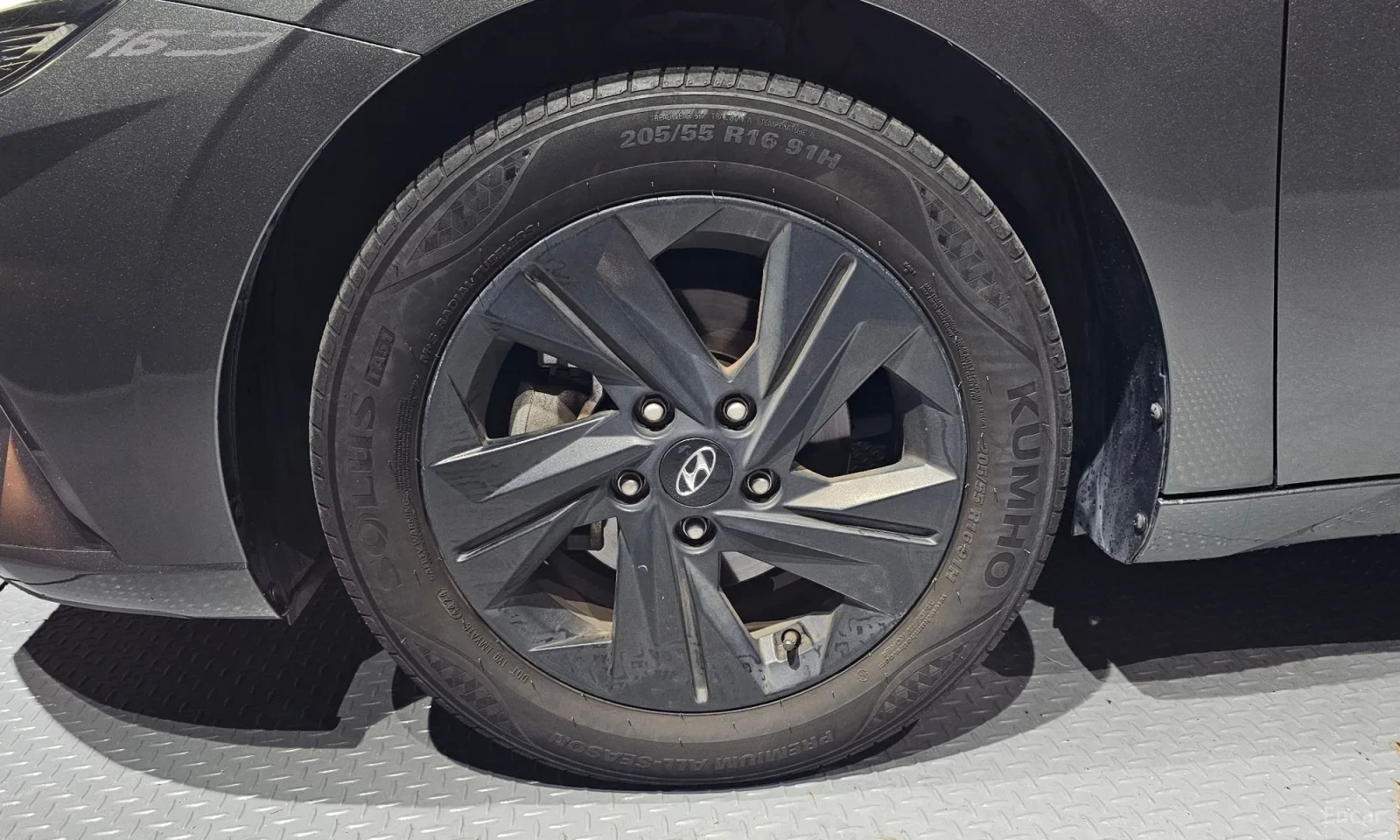 Hyundai Elantra, снимка 5 - Автомобили и джипове - 55188312