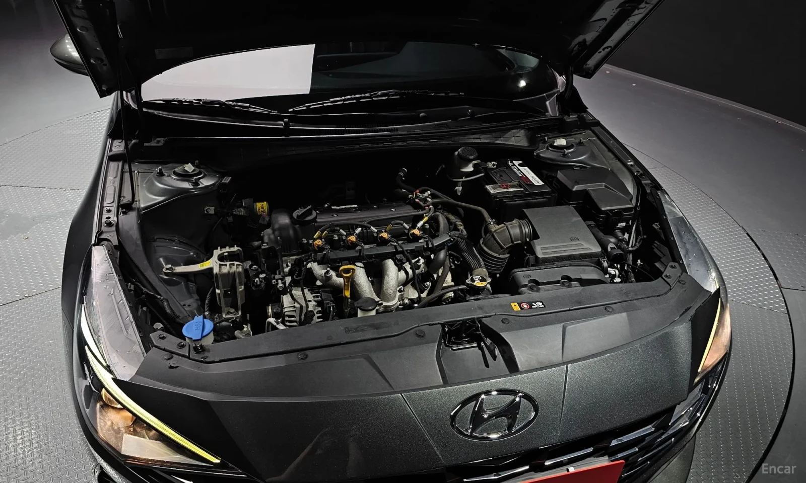 Hyundai Elantra, снимка 6 - Автомобили и джипове - 55188312