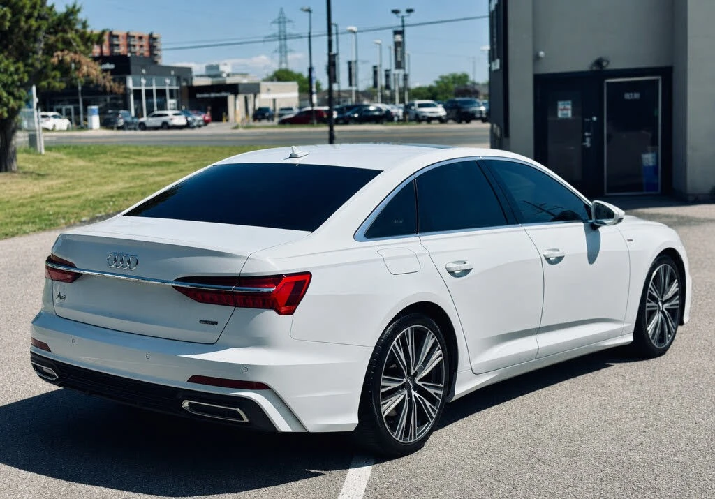 Audi A6 Premium Plus * S Line * АвтоКредит * (ЦЕНА ДО БГ), снимка 4 - Автомобили и джипове - 55514815