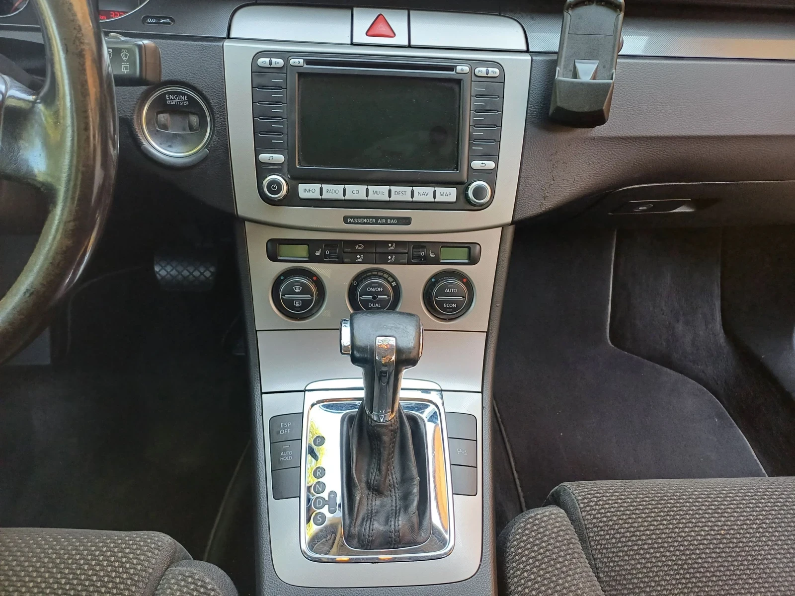 VW Passat 2.0 TDI 170кс DSG , снимка 15 - Автомобили и джипове - 55605583