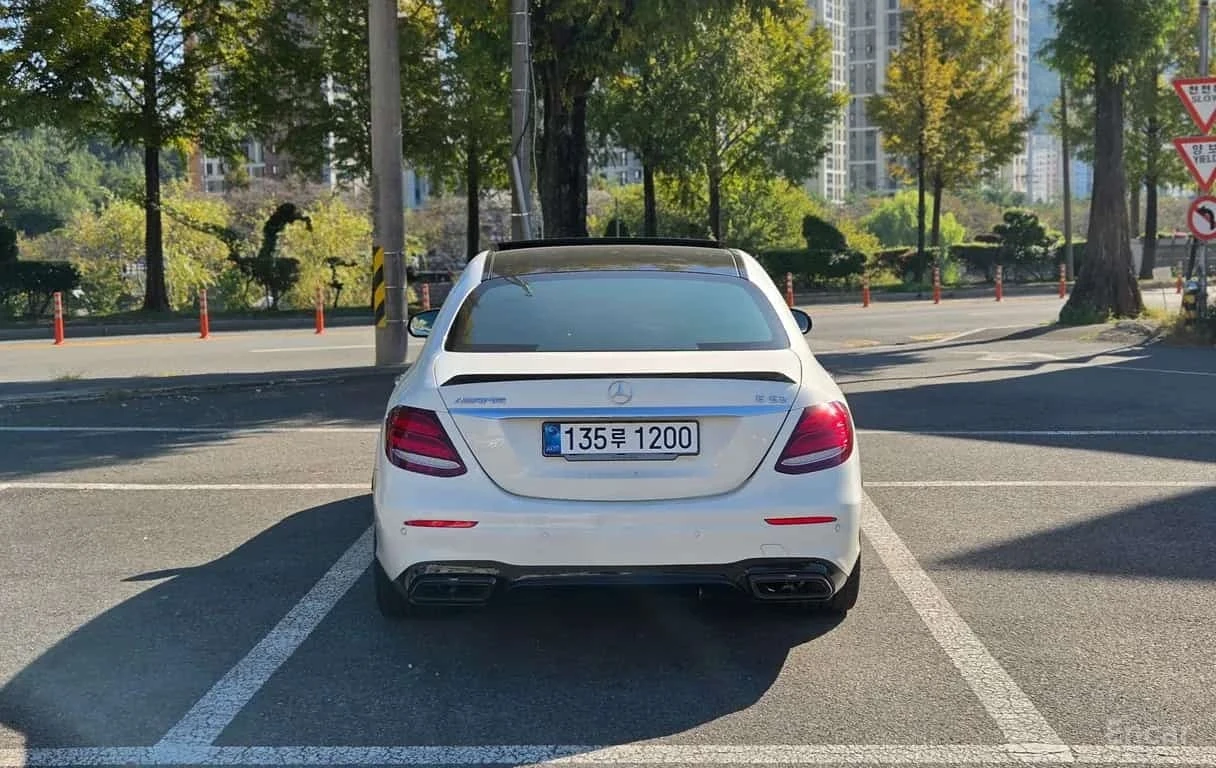 Mercedes-Benz E 63 AMG 4MATIC+ /�����/�����/360/�����/����/ | Mobile.bg � ����������� 4