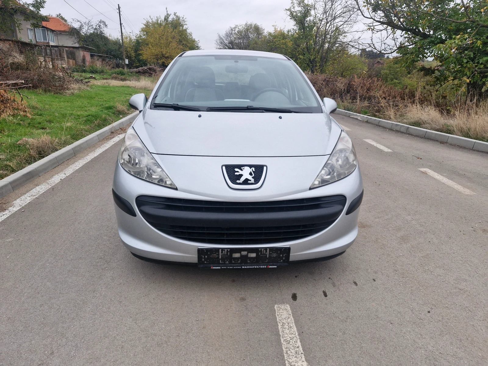 Peugeot 207 1.4i, снимка 2 - Автомобили и джипове - 56726499