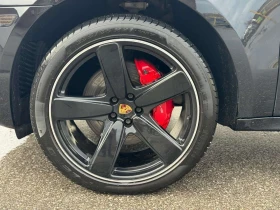Porsche Macan Turbo  CARFAX, снимка 7