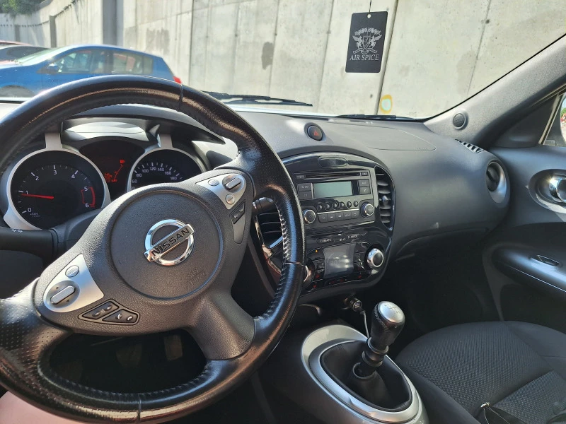 Nissan Juke, снимка 14 - Автомобили и джипове - 46707237