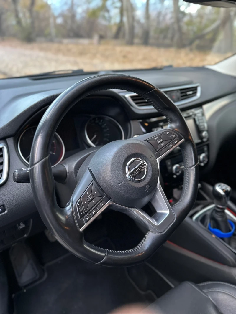 Nissan Qashqai 1.6DCI TEKNA, снимка 8 - Автомобили и джипове - 48220993