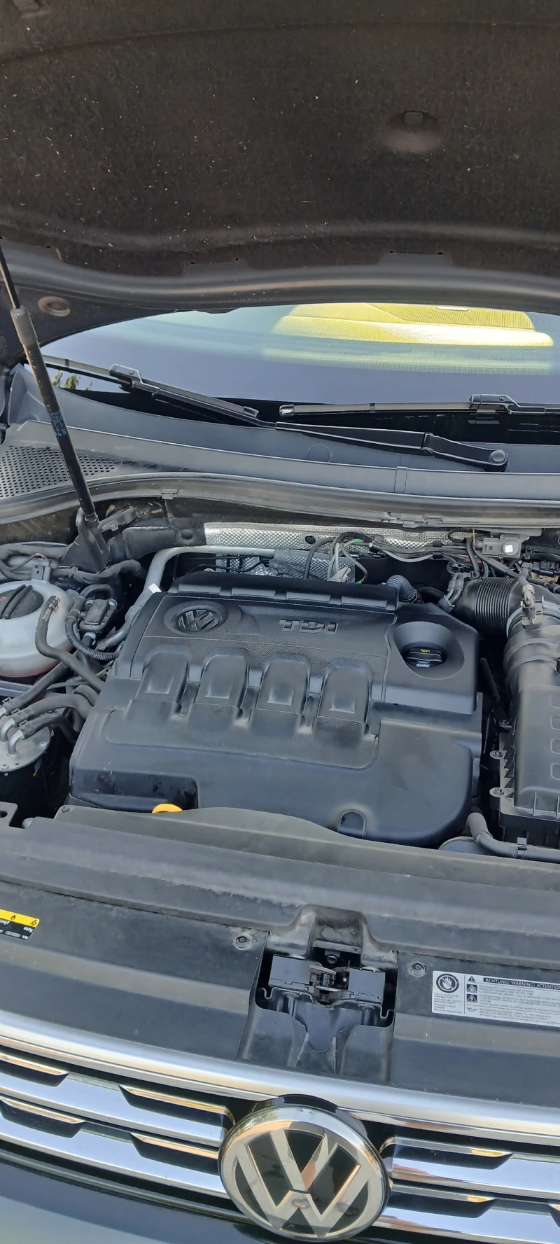 VW Tiguan R-line, снимка 15 - Автомобили и джипове - 51458494