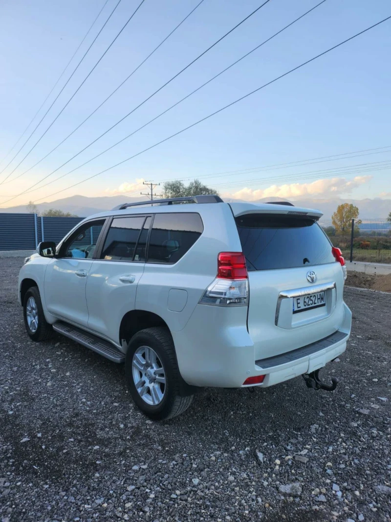 Toyota Land cruiser, снимка 4 - Автомобили и джипове - 52933150