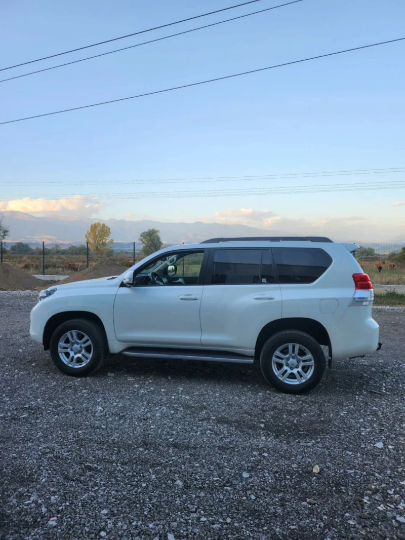 Toyota Land cruiser, снимка 2 - Автомобили и джипове - 52933150