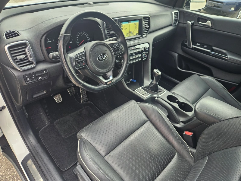 Kia Sportage 2.0 CRDi/GT Line/Navi/Камера/Xenon LED, снимка 9 - Автомобили и джипове - 52447487
