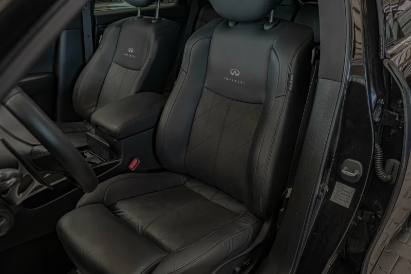 Infiniti Fx 30 SD/Дистроник/Lane Assist/Камера 360/Обдухване, снимка 10 - Автомобили и джипове - 52830166