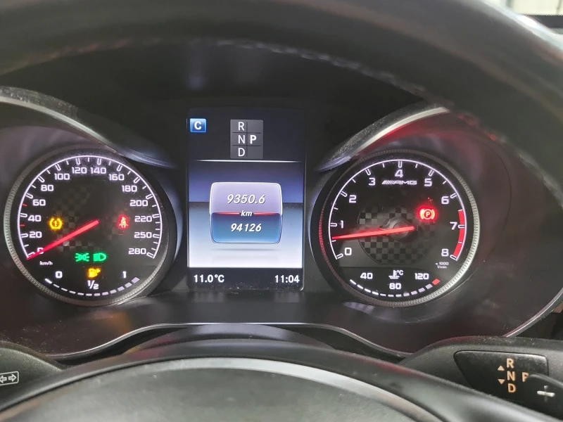 Mercedes-Benz GLC 43 AMG 4MATIC* DISTRONIC* 360CAMERA* PANOROOF* BURMESTER*, снимка 11 - Автомобили и джипове - 53154597
