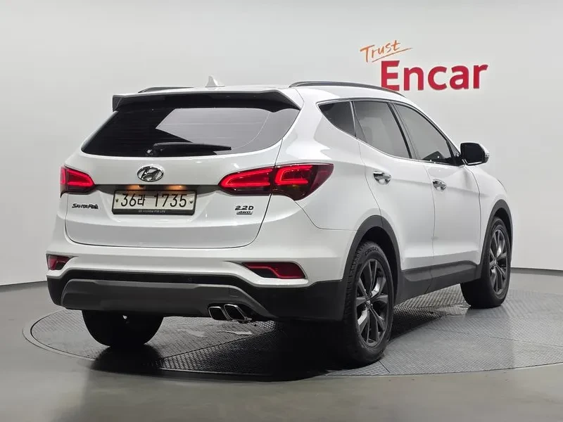 Hyundai Santa fe DIESEL 2.2 4WD EXCLUSIVE SPECIAL, снимка 2 - Автомобили и джипове - 55294007