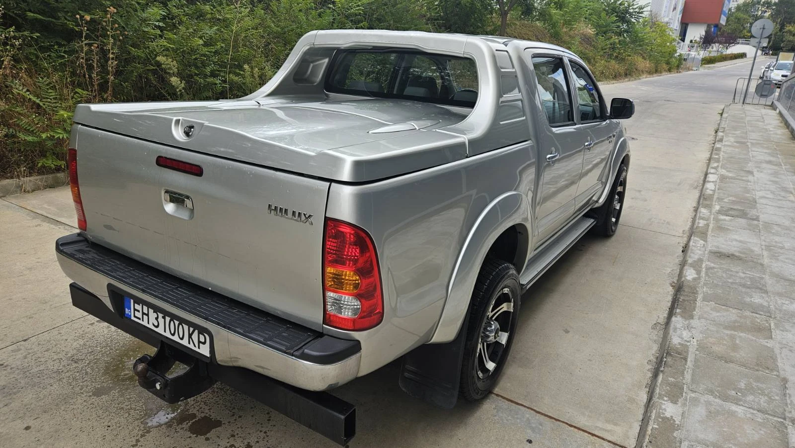 Toyota Hilux 2.5 D4D 4X4 - изображение 4