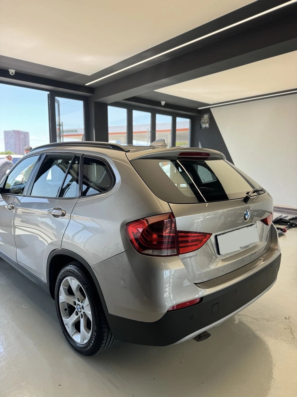 BMW X1 18D / xDrive/ - изображение 5