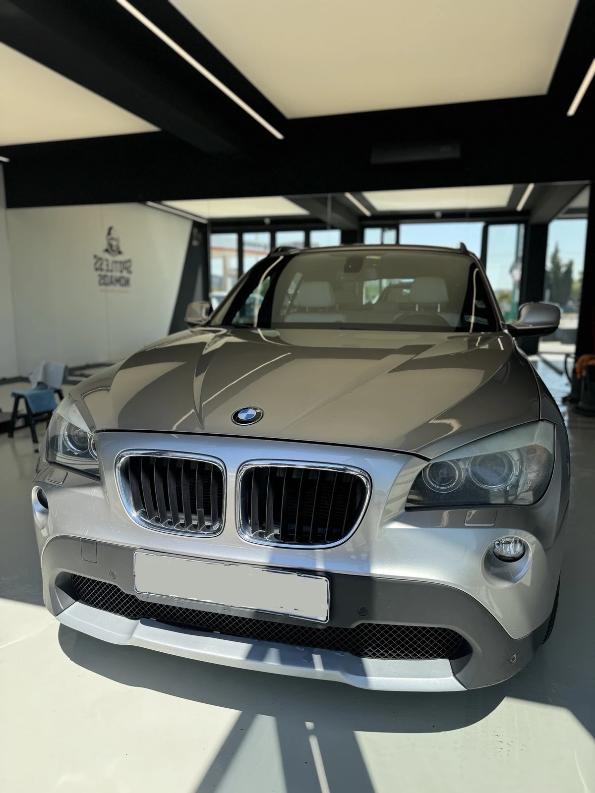 BMW X1 18D / xDrive/ - изображение 3