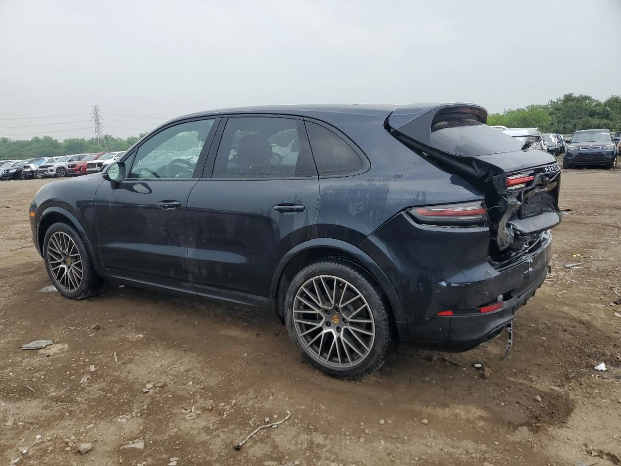 Porsche Cayenne AWD - изображение 2