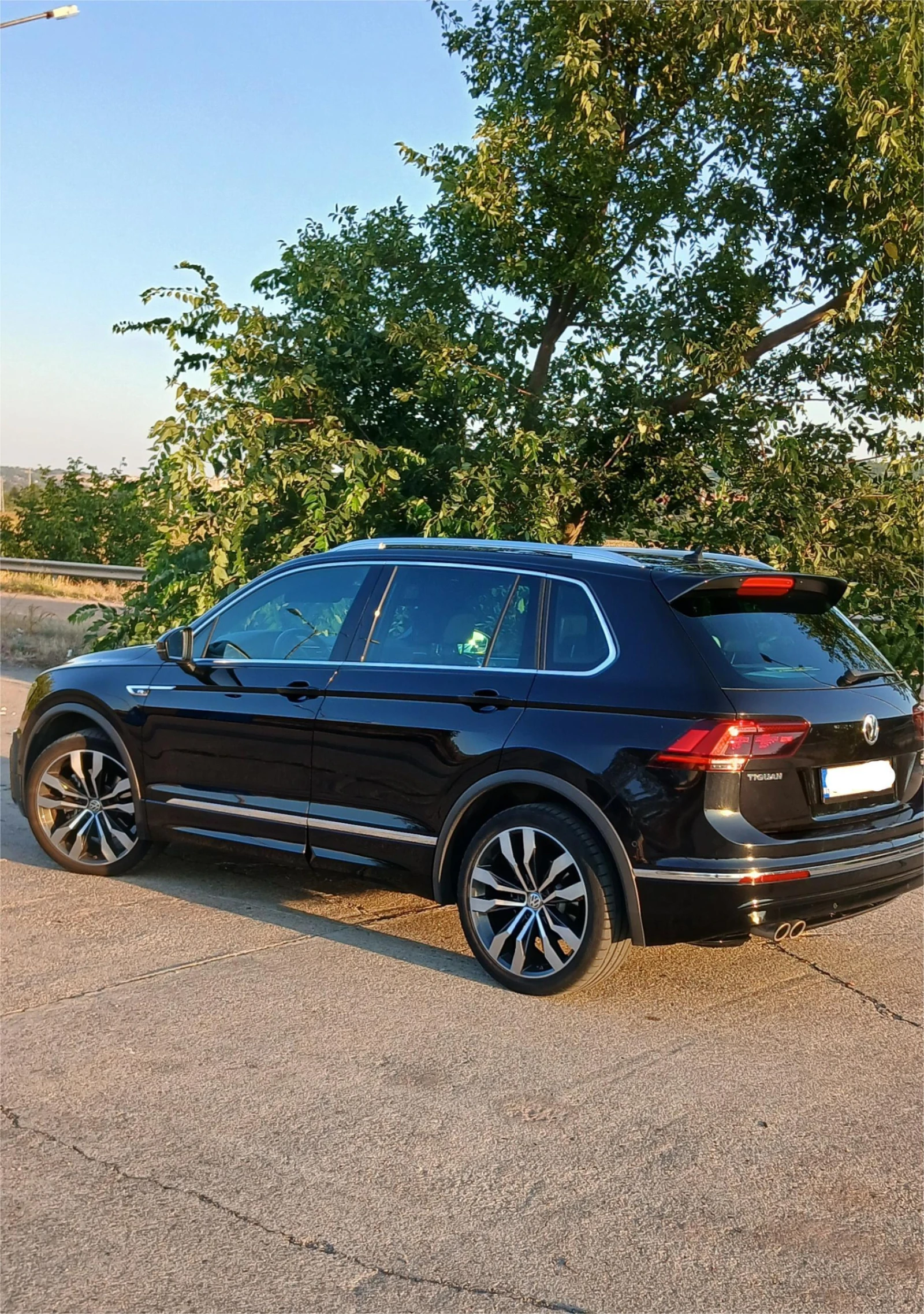 VW Tiguan R-line - изображение 2