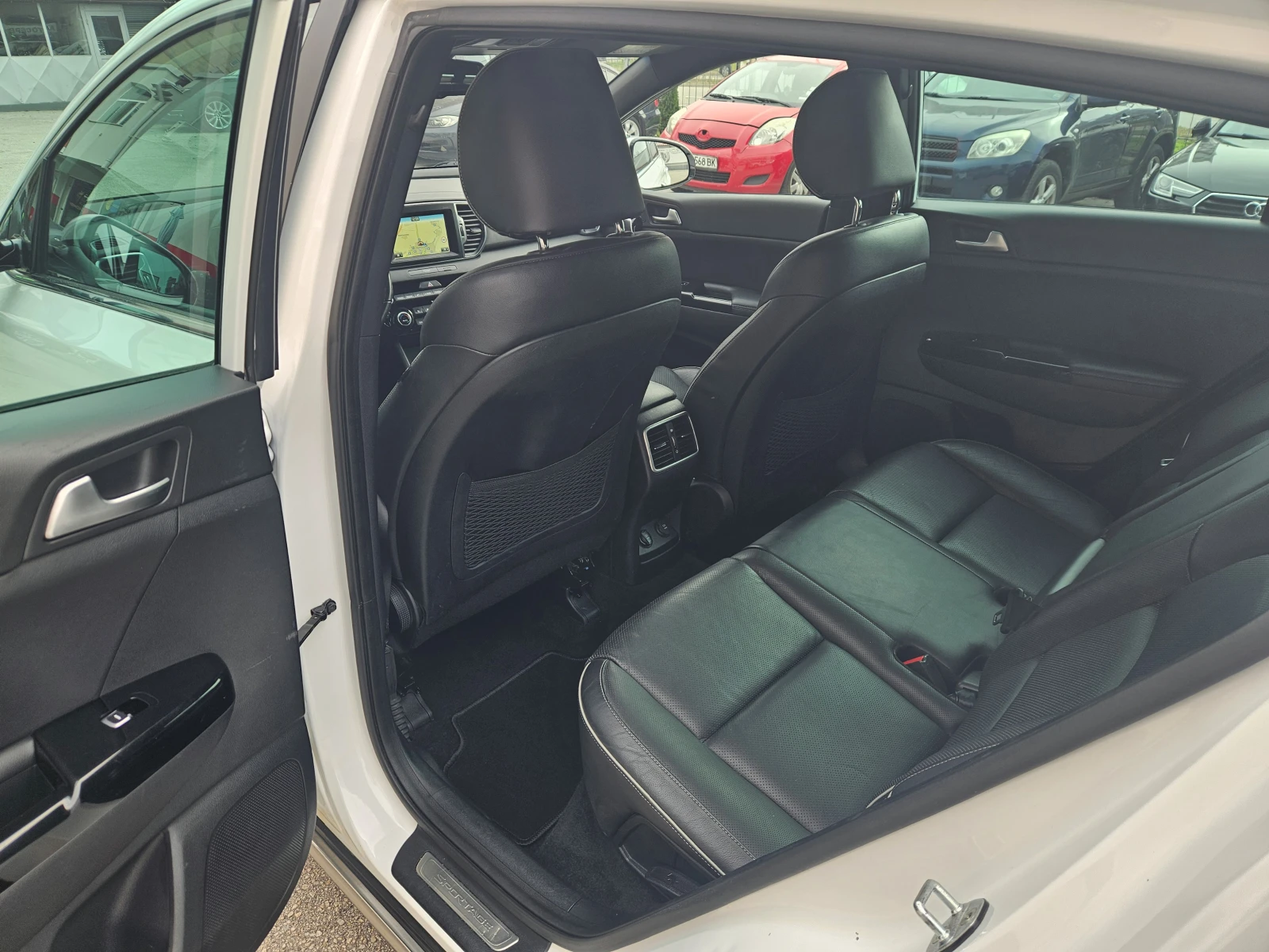 Kia Sportage 2.0 CRDi/GT Line/Navi//Xenon LED | Mobile.bg   16