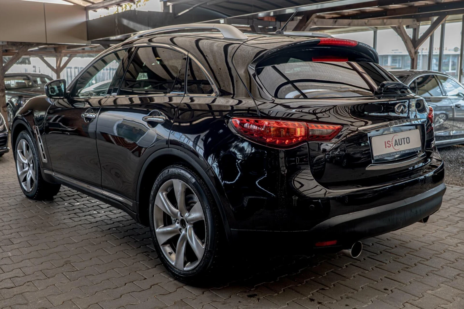 Infiniti Fx 30 SD/Дистроник/Lane Assist/Камера 360/Обдухване - изображение 6