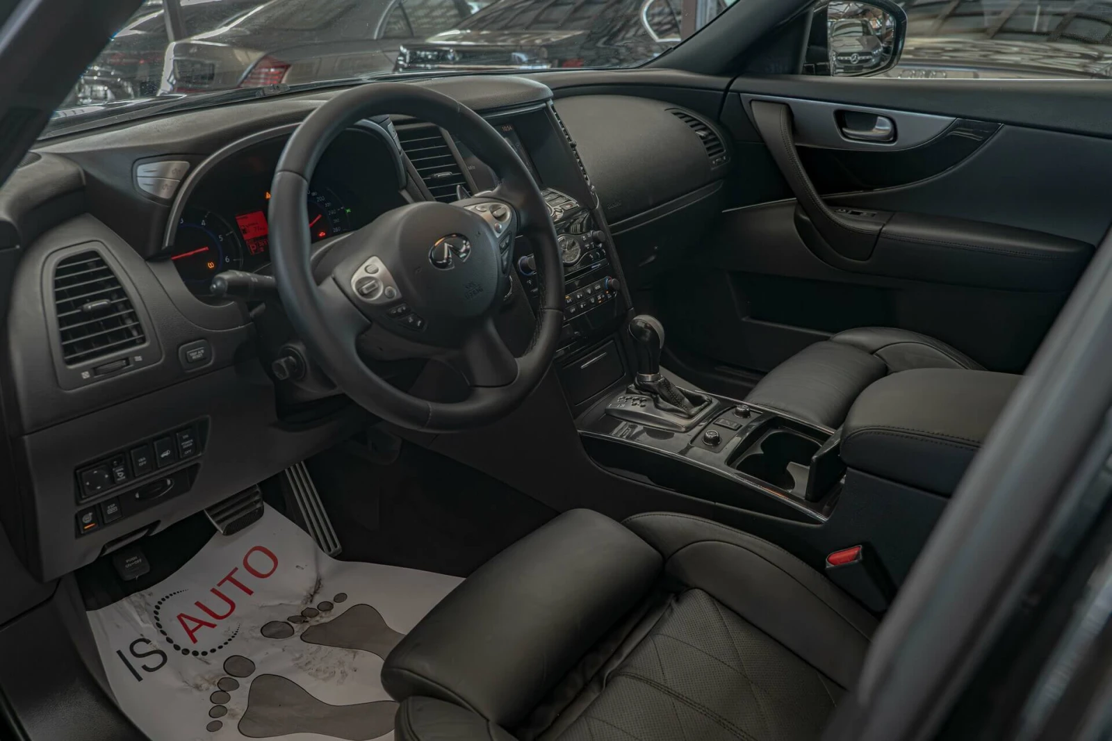 Infiniti Fx 30 SD/Дистроник/Lane Assist/Камера 360/Обдухване - изображение 7
