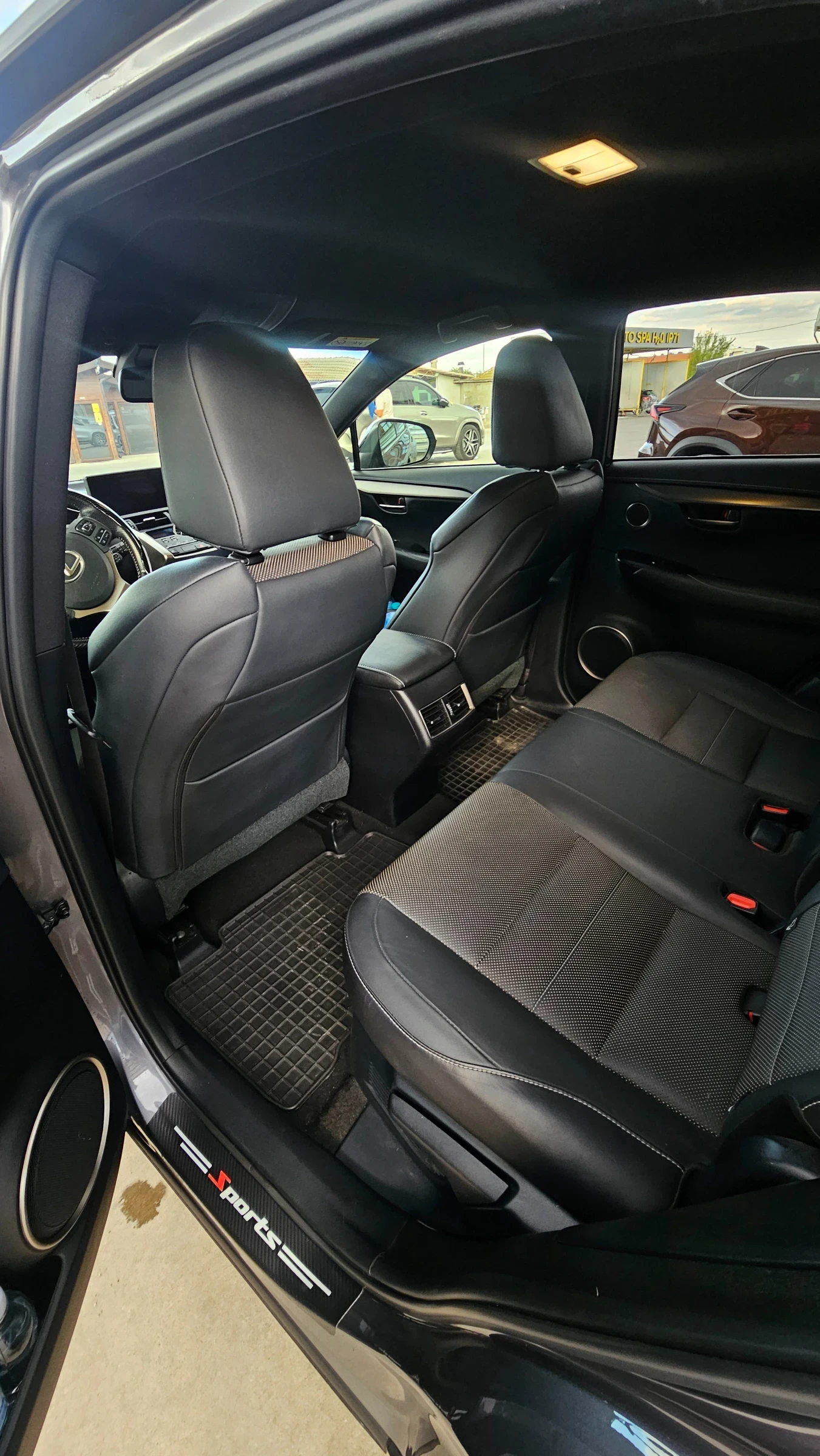 Lexus NX 300h ПЕРФЕКТЕН, F SPORT, HYBRID, снимка 7 - Автомобили и джипове - 55536449