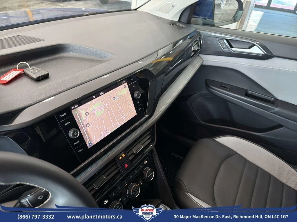 VW Taos SEL 4Motion* АвтоКредит* (Цена до БГ) , снимка 14 - Автомобили и джипове - 53990065