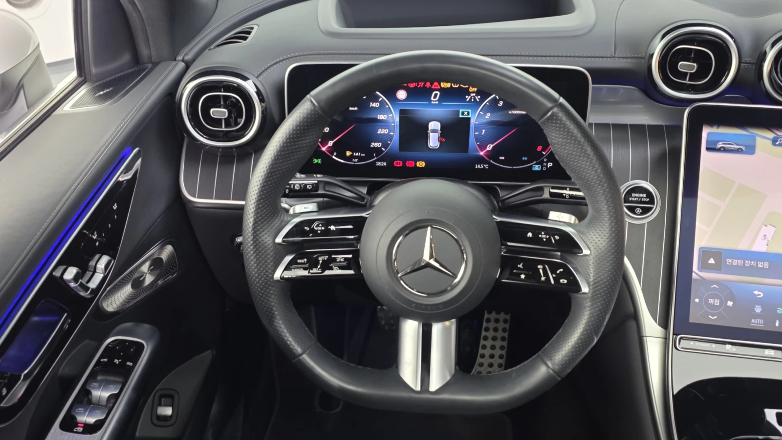 Mercedes-Benz GLC 300 2024* 9G* AMG PK* DISTRONIK* 360* КРАЙНА ЦЕНА, снимка 6 - Автомобили и джипове - 54073244