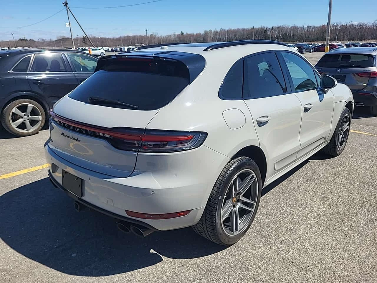 Porsche Macan TURBO/CARFAX/Пано/2 Ключа/Подгрев/Обдух/, снимка 3 - Автомобили и джипове - 54323775
