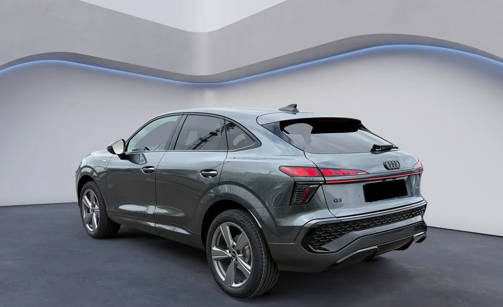 Audi Q3 TFSI * NEW 2026* QUATTRO S-LINE SPORTBACK , снимка 2 - Автомобили и джипове - 54768504