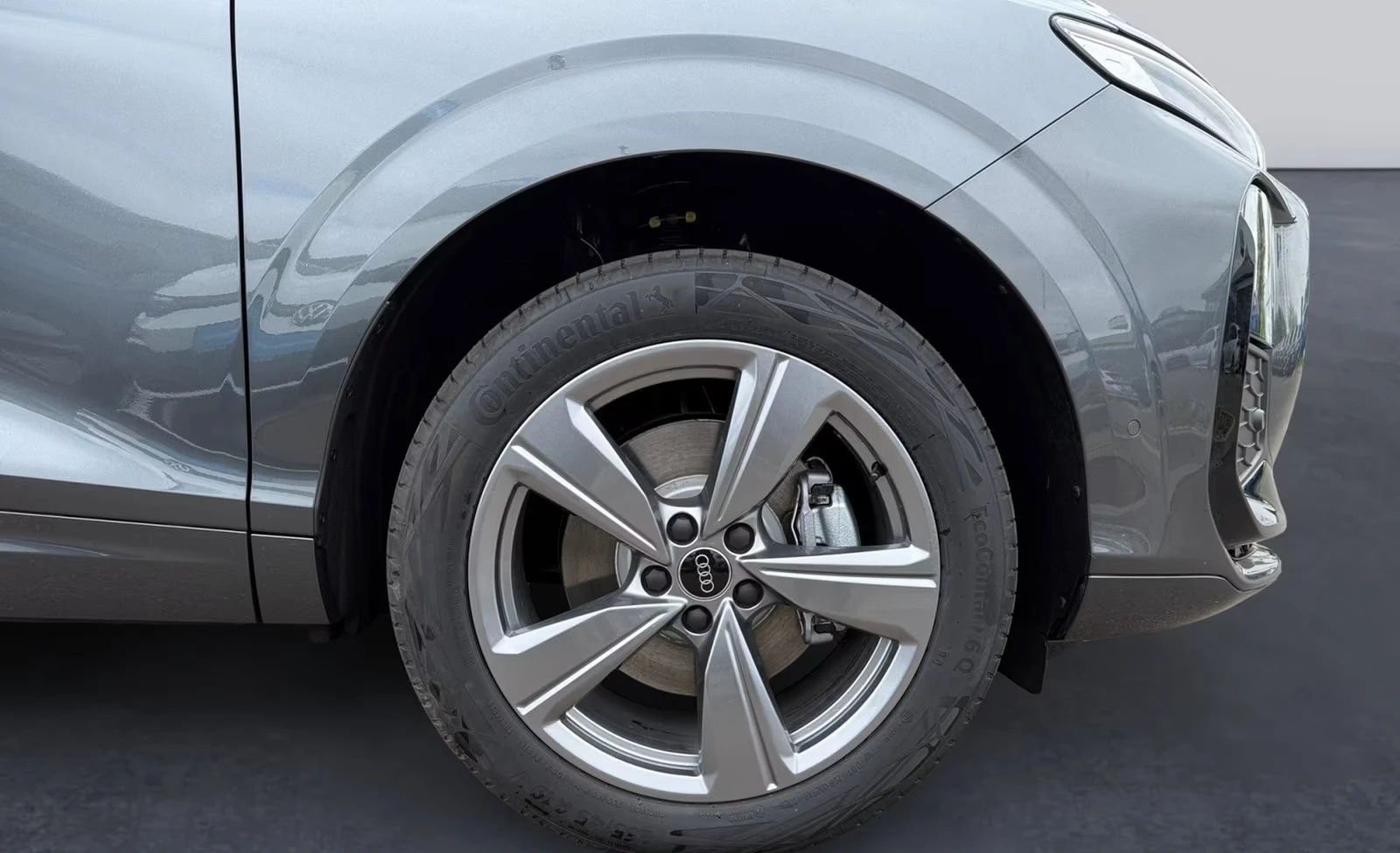 Audi Q3 TFSI * NEW 2026* QUATTRO S-LINE SPORTBACK , снимка 4 - Автомобили и джипове - 54768504