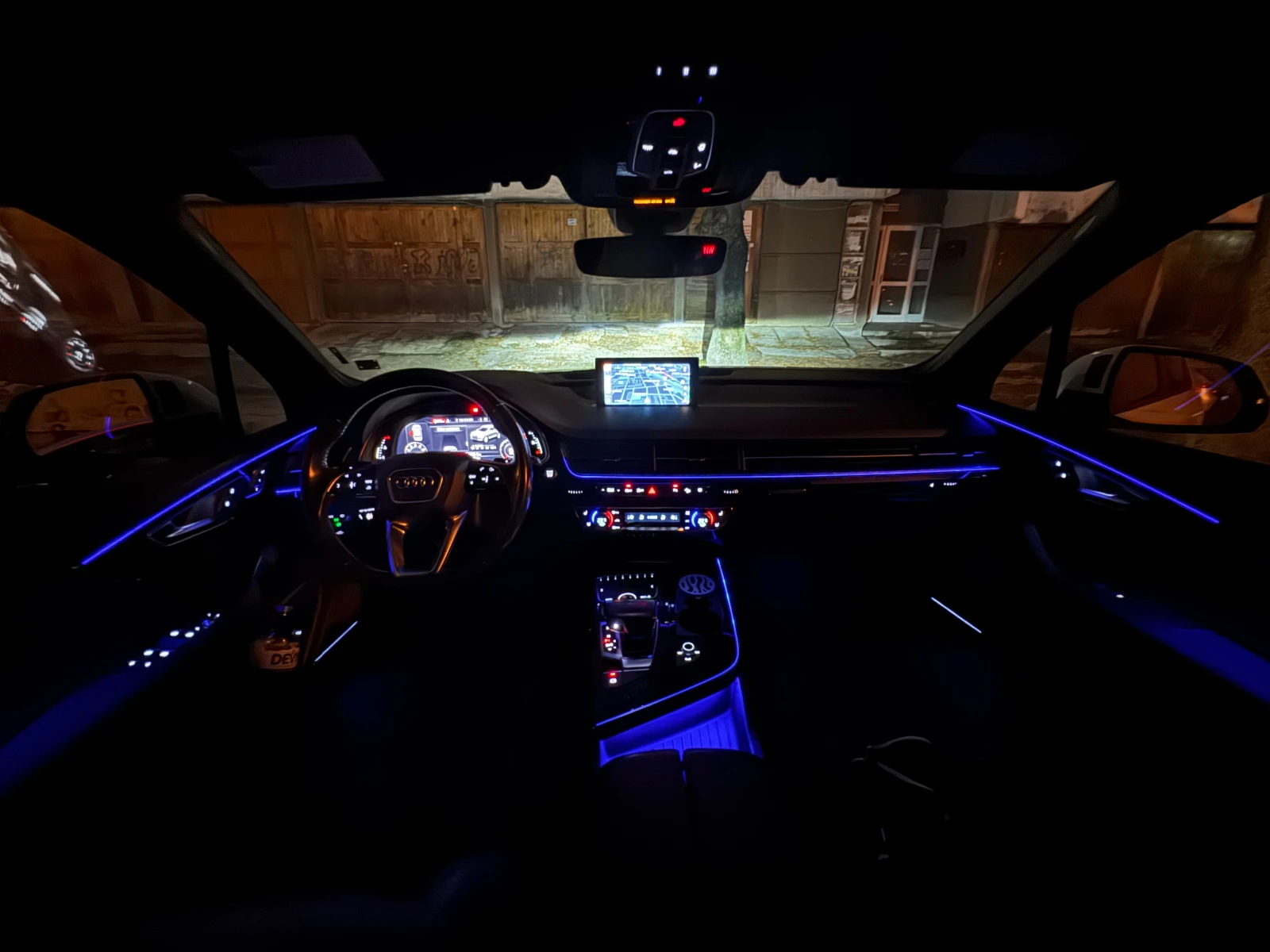 Audi Q7 PRESTIGE| BLACK OPTIC| 360| HEAD-UP| BOSE| PANORAM, снимка 17 - Автомобили и джипове - 55074472