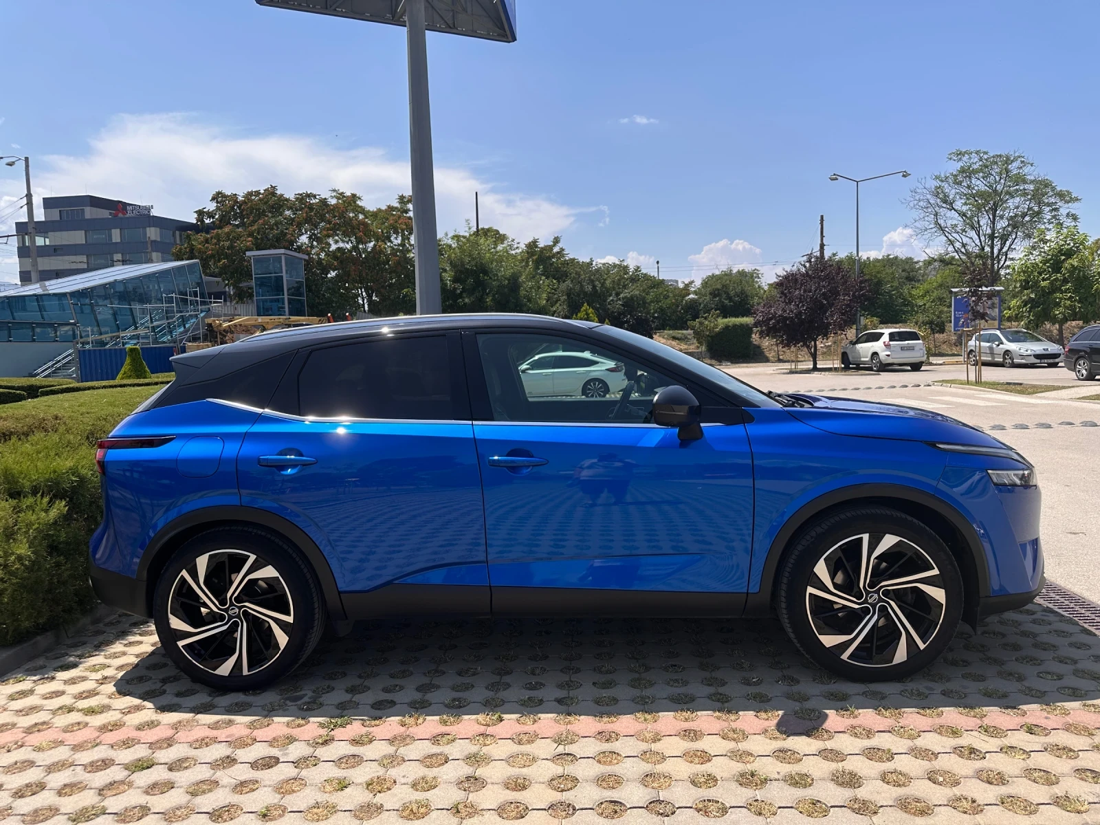 Nissan Qashqai, снимка 3 - Автомобили и джипове - 55350129