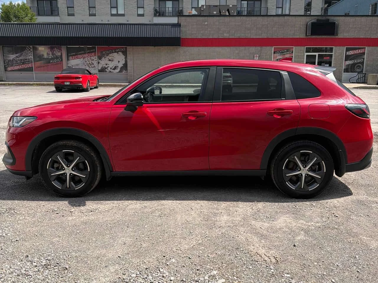 Honda Hr-v * Sport * CARFAX * ЛИЦЕНЗИРАН ДИЛЪР, снимка 2 - Автомобили и джипове - 55541443