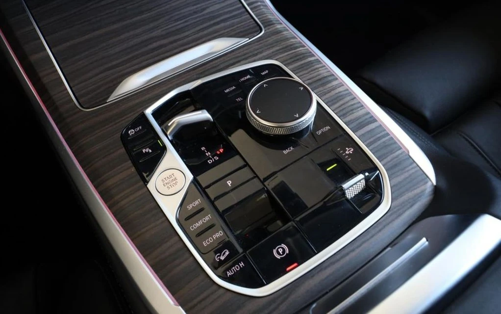 BMW X7 40d xDrive, снимка 6 - Автомобили и джипове - 55659933