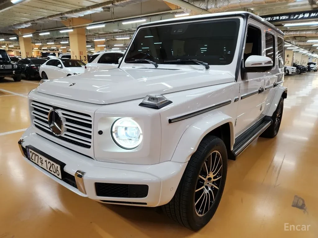 Mercedes-Benz G 400 DISTRONIC | HEADS UP | VENTED | 360, снимка 2 - Автомобили и джипове - 55960396